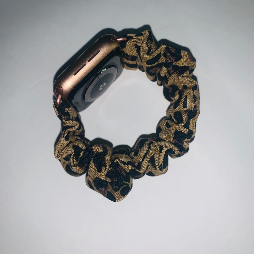 Leopard Apple Watch Scrunchie Band - Picture 6 of 7